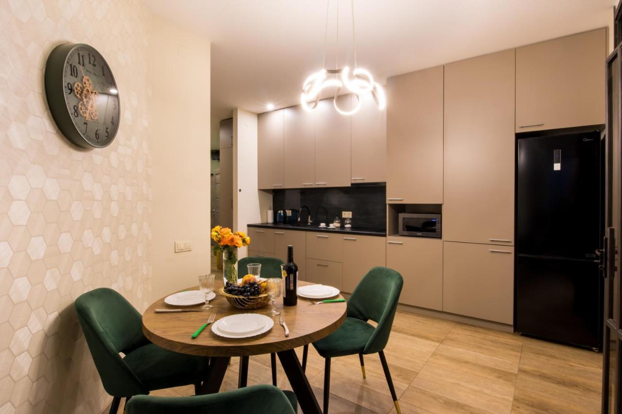 Hotelise L Bird Eye Apartment يريفان المظهر الخارجي الصورة
